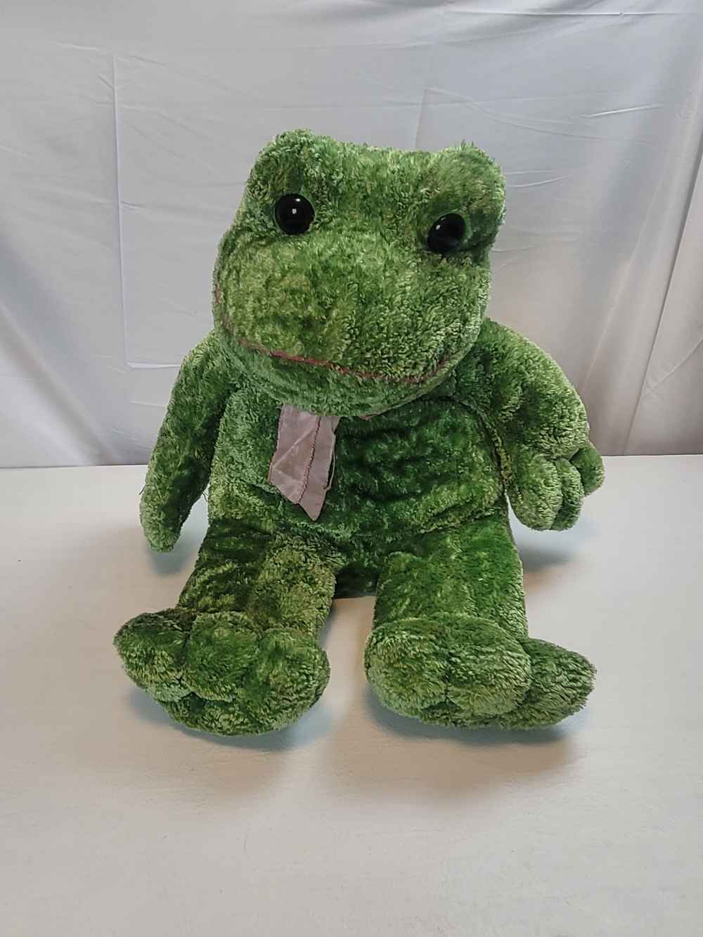 Plush Green Frog Stuffed Animal with Pink Ribbon